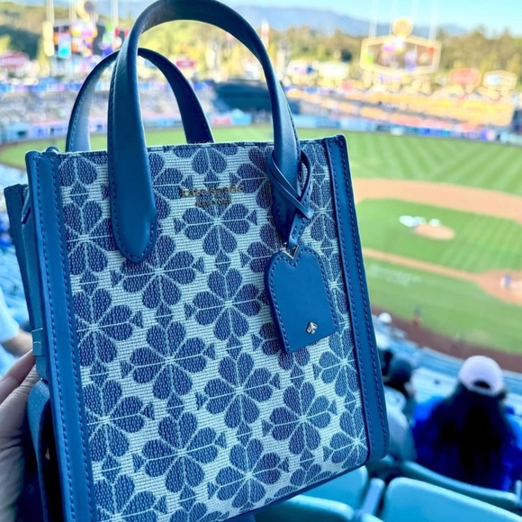 <kate spade> ♠️ spade flower jacquard manhattan mini crossbody/NWT - Picture 7 of 7